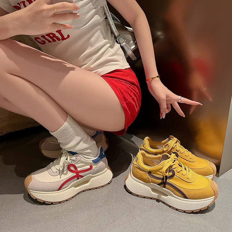 厚底德训鞋阿甘鞋2025秋季新款时尚拼接真皮休闲华夫百搭运动鞋女
