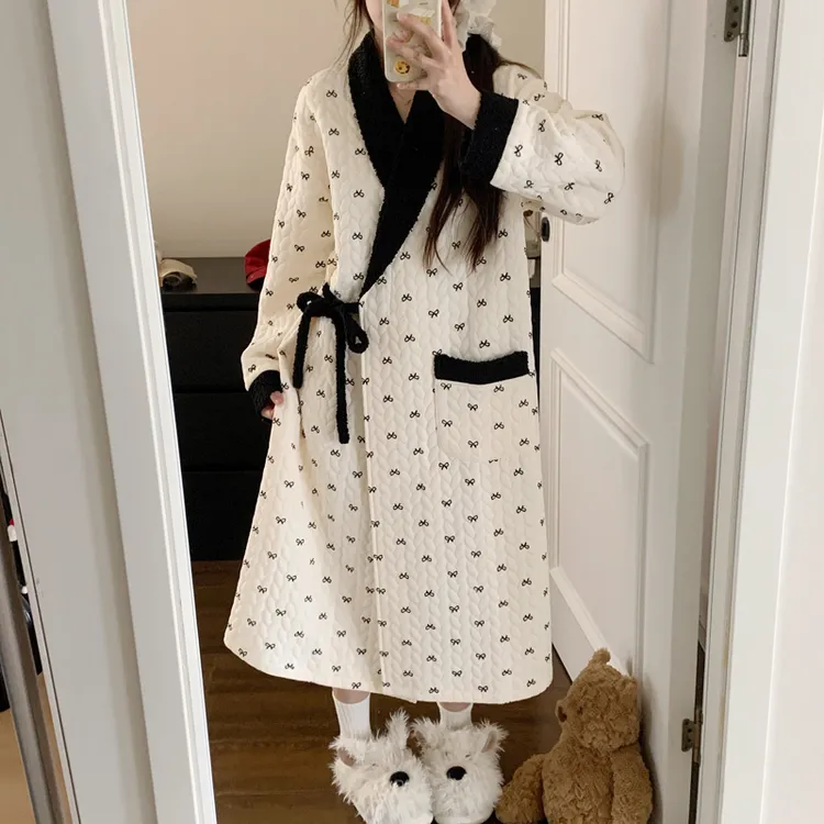 冬天哺乳睡裙孕妇睡衣可外穿冬季月子家居服空气棉产妇待产裙春秋