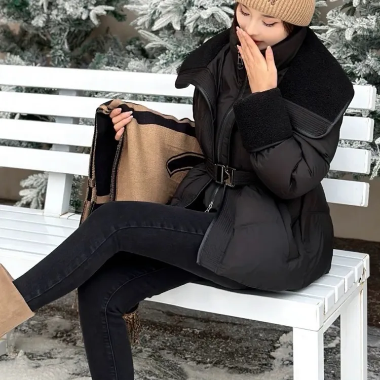 2025国标羽绒服女士冬季新款大翻领收腰显瘦气质短款小个子羽绒服