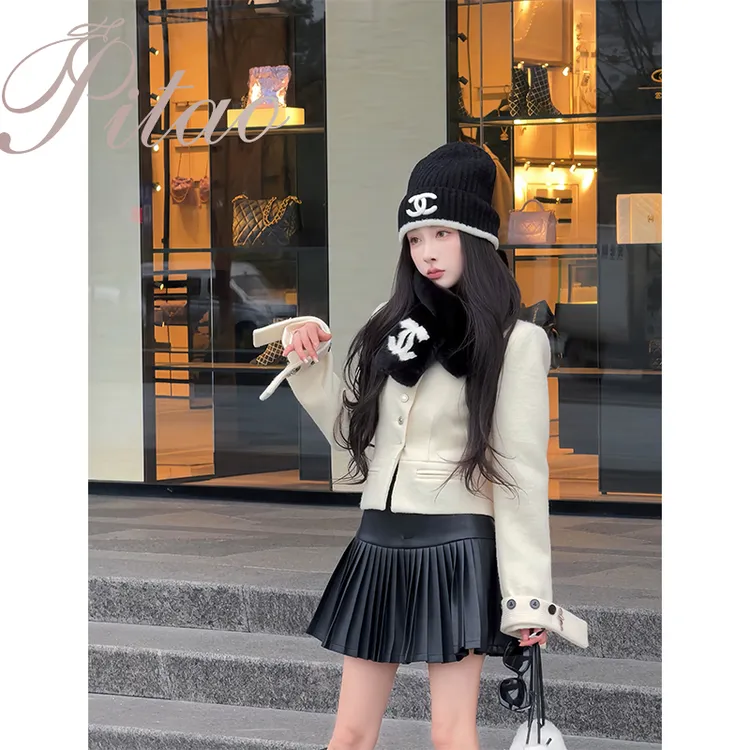 杜屁屁桃PITAO 原创【乌托邦】小香风修身气质短款呢外套秋冬百搭