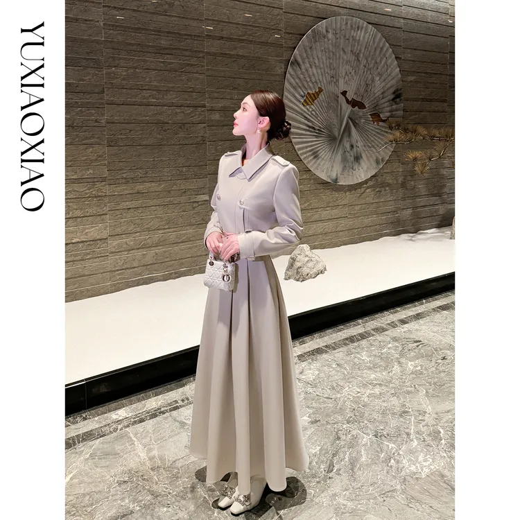 余潇潇【时代赫本】高级感显瘦短款外套&高腰A字长裙风衣套装