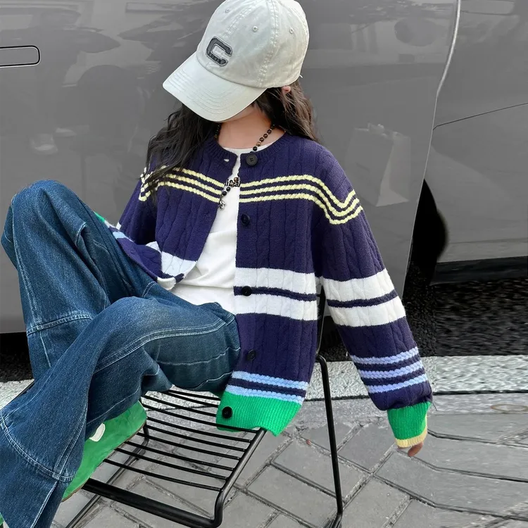 女童针织外套秋季2025新款初中生女洋气开衫上衣儿童秋装毛衣开衫
