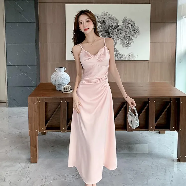 法式气质名媛高级感连衣裙女夏季晚礼服高级感收腰高端精致吊带裙