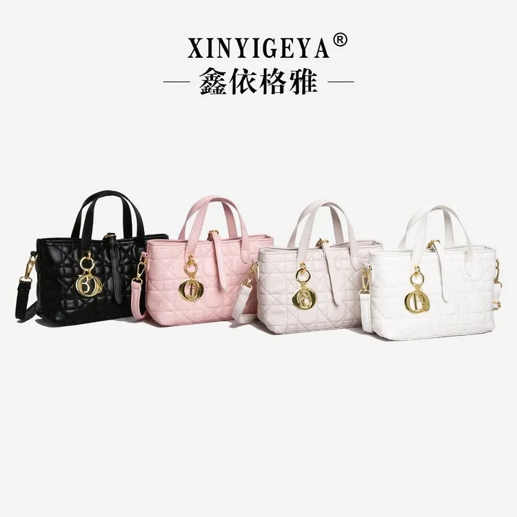 【邱子家】夹层拉链袋拉链刺绣单肩斜挎包桶包枕头包手提包包肩包