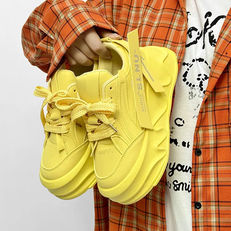 2025潮流增高运动鞋多巴胺风轻奢新款女式巴黎休闲老爹鞋女士适用