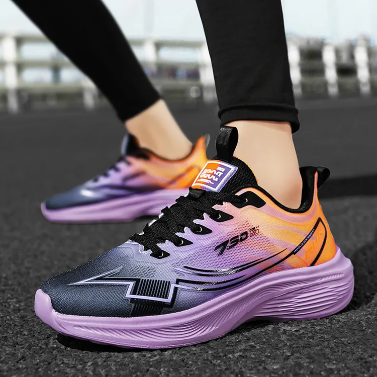 男鞋2025年春秋新款碳板跑步鞋男款超轻透气单网面薄款学生运动鞋