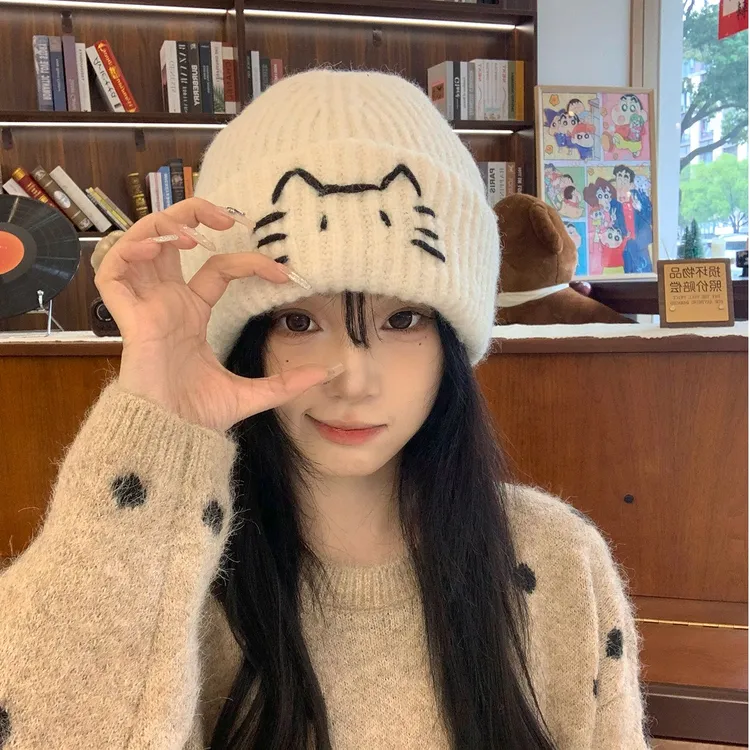 panruoyue日系可爱小猫刺绣毛线帽女秋冬休闲百搭保暖护耳针织帽