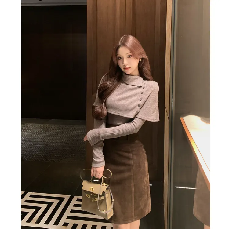 SZA【月光夜曲】秋冬新款时尚设计感高领斗篷针织衫两件套A-2391