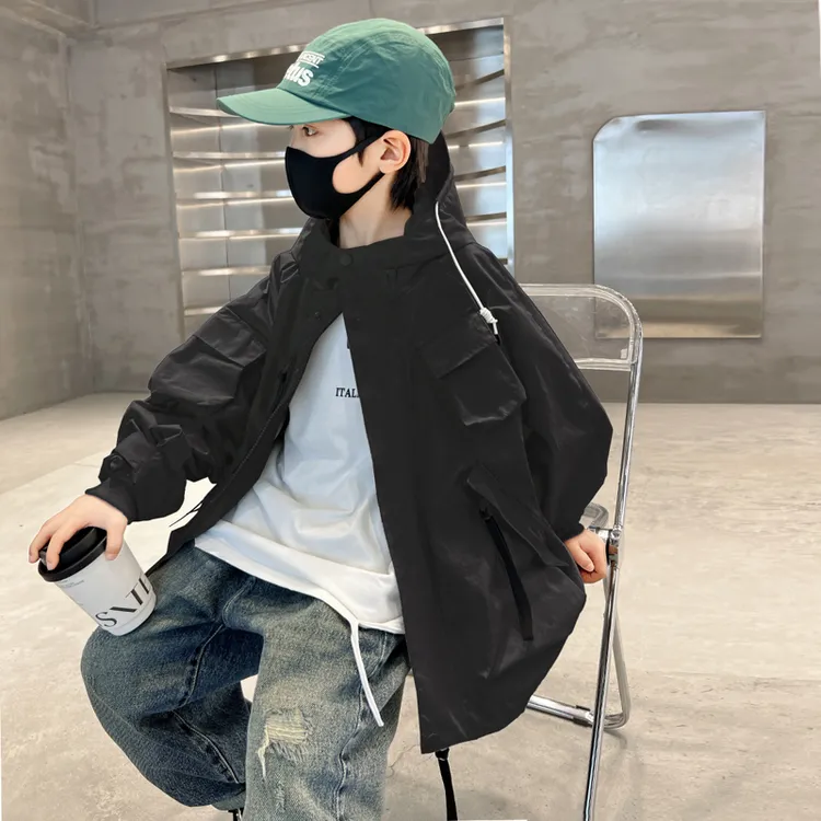 男童风衣外套春秋款6-12岁中大童休闲韩版冲锋衣儿童男孩工装上衣