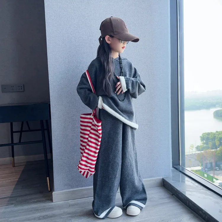 女童秋装套装2025新款儿童时髦洋气穿搭中大童秋季时尚毛衣两件套