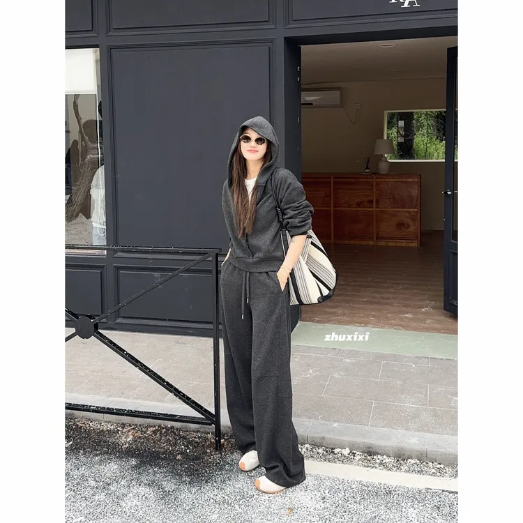 祝喜喜【玛奇朵】加绒银狐绒百搭加厚秋冬套头开衫运动套装