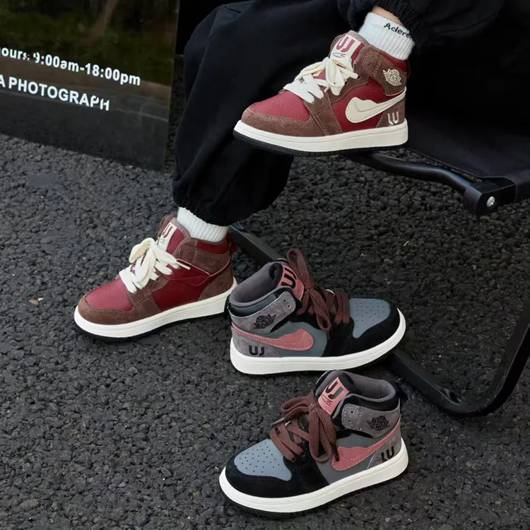 巴拉aj儿童高帮板鞋2025秋季新款男童潮牌运动鞋女童休闲鞋中大童