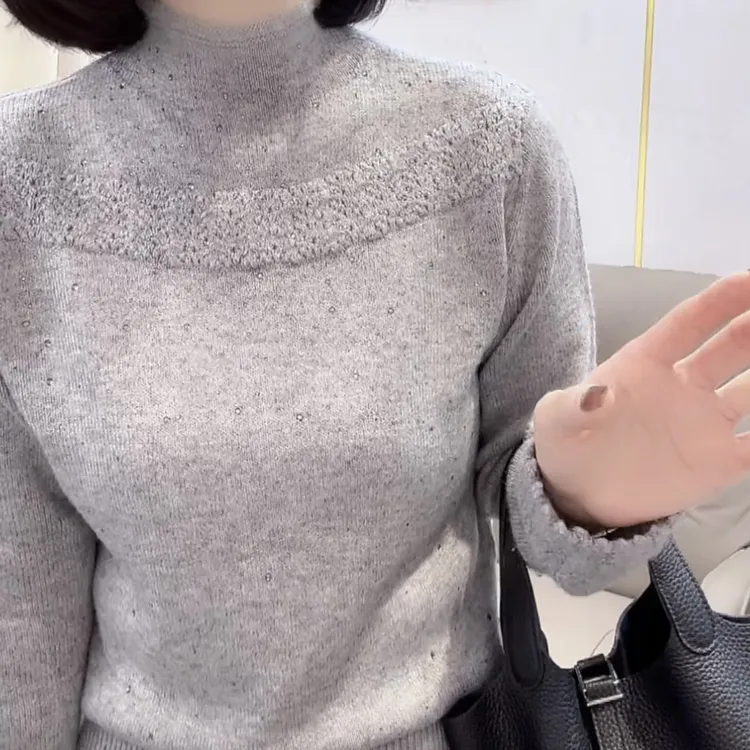 安迪绒烫钻半高领毛衣冬季款洋气百搭纯色毛衣女打底衫上衣1221