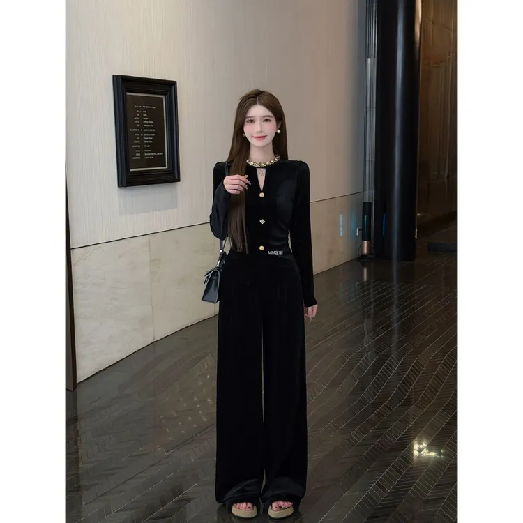 【萌萌家定制】星光丝绒钉珠圆领闪钻气质直筒小香风加绒裤套装A521