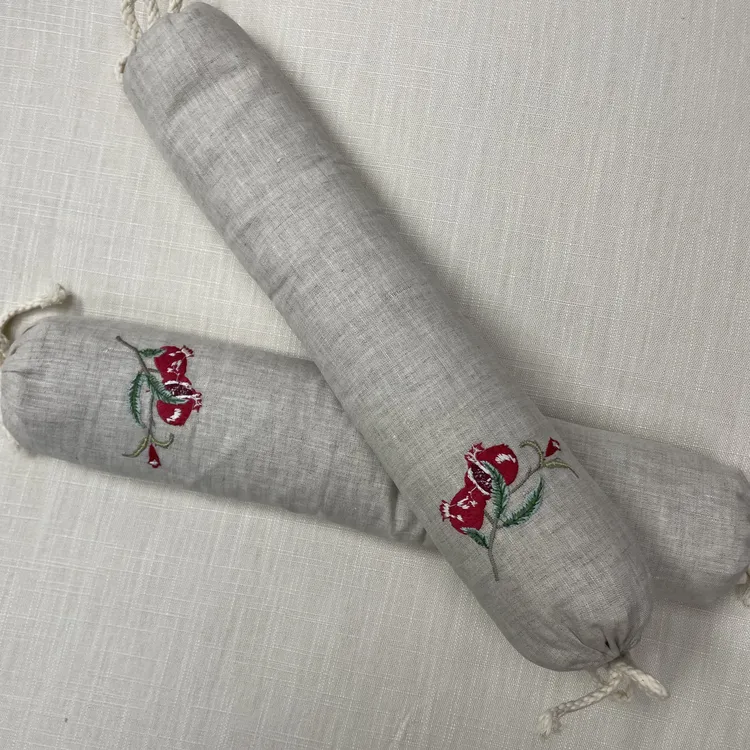 《元七猫-石榴籽》亚麻黄荆子保护枕头儿童通用成人多功能