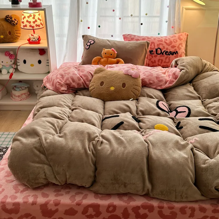 适禾家豹纹加厚毛巾绣牛奶绒双面绒可爱少女kt毛巾绣随单发手挎包