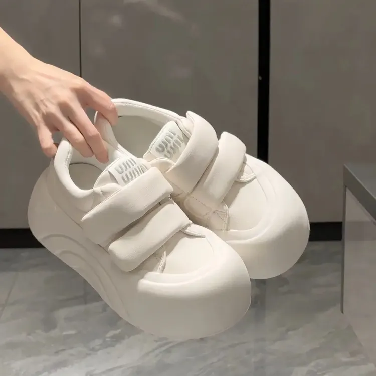圆头厚底大头鞋女2025夏季魔术贴休闲鞋丑萌运动鞋增高百搭小白鞋