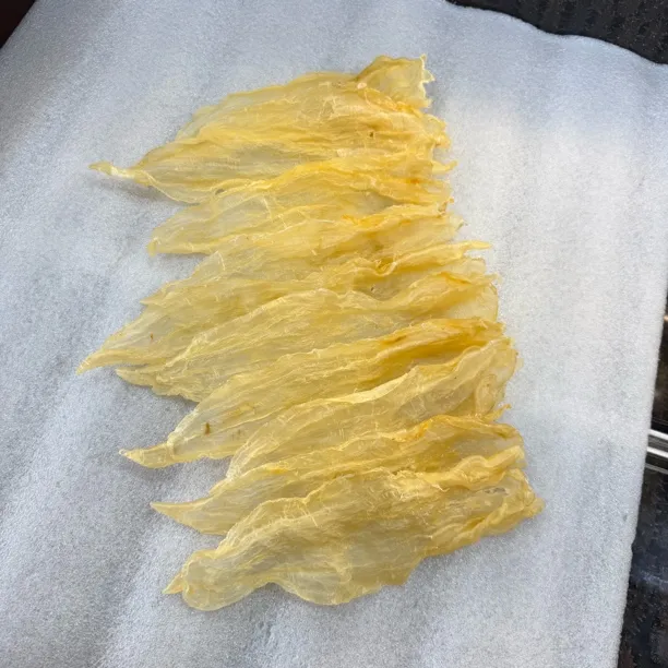 天然深海捕捞米鱼花胶新鲜现取现烘鱼胶花胶