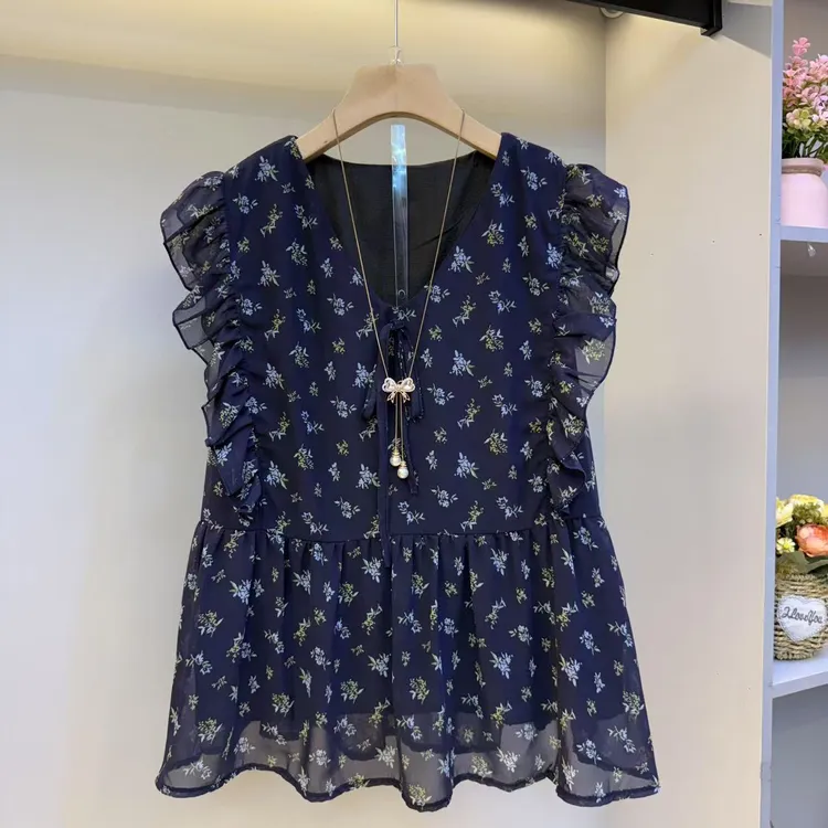 2025V领夏新款木耳边洋气韩版大码女装减龄显瘦碎花衫