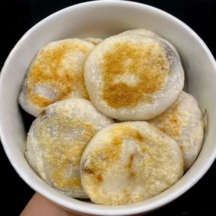 黑芝麻糍粑黑芝麻口味糯米外皮农家特产传统手工糍粑满满芝麻馅B1