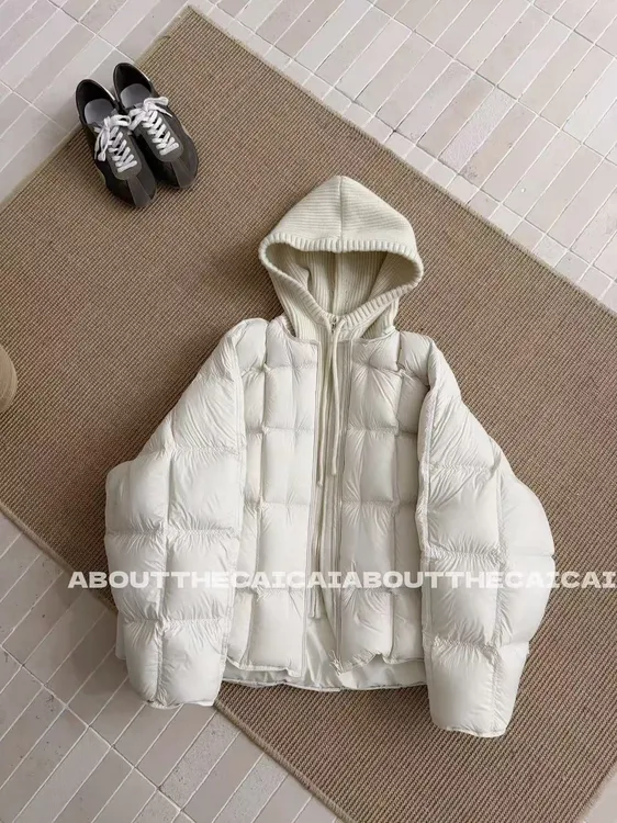 2025冬季新款时尚气质云朵泡芙连帽长袖假两件棉服外套女