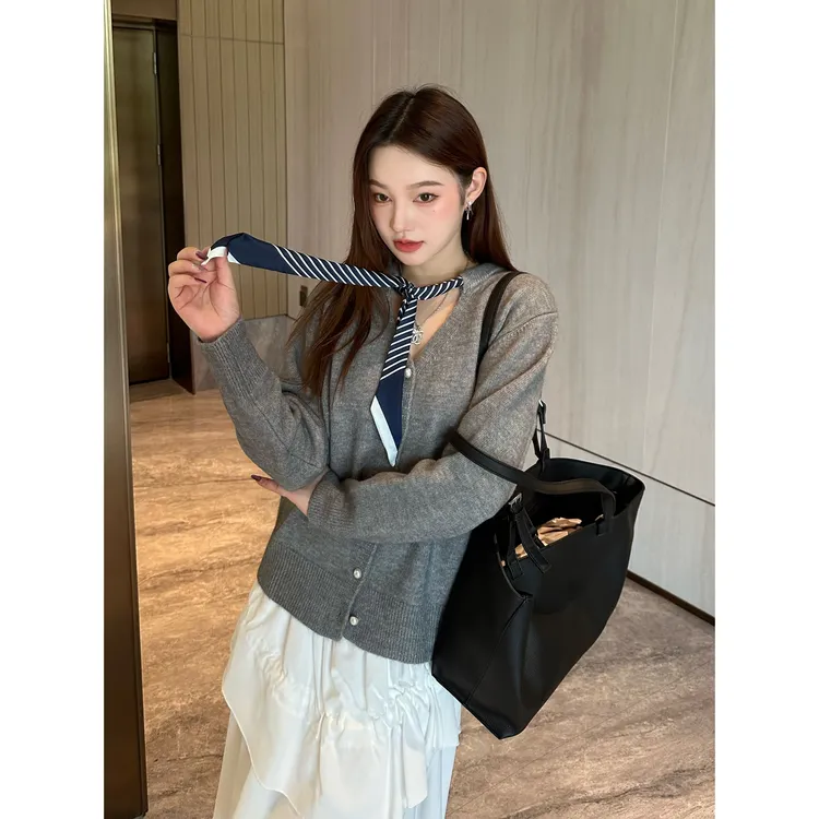 文艺千金风设计感小众绑绳针织衫2025秋季新款高级感宽松显瘦上衣