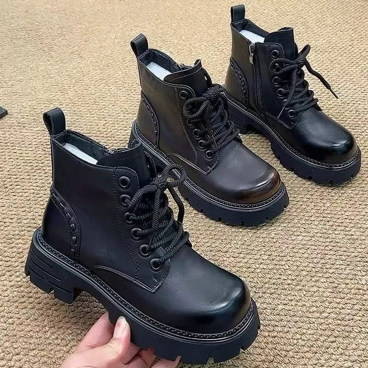 英伦风厚底马丁靴女2025新款秋季时尚百搭轻便软底短靴圆头显脚小