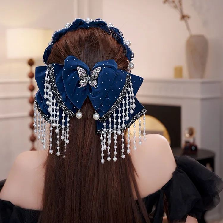 罗曼蒂克弹簧夹丝绒蝴蝶流苏秋季新款弹簧一字夹优雅温婉重工发饰