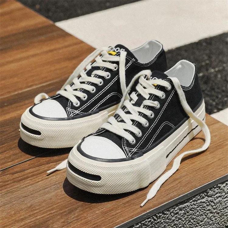 潮流新款2025百搭轻便低帮男鞋厚底增高爆款帆布鞋板鞋男士鞋子男