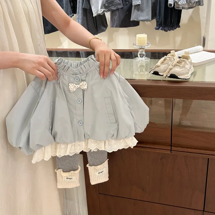 女童风衣外套秋装2025新款洋气韩版女宝宝蕾丝拼接花边花苞上衣