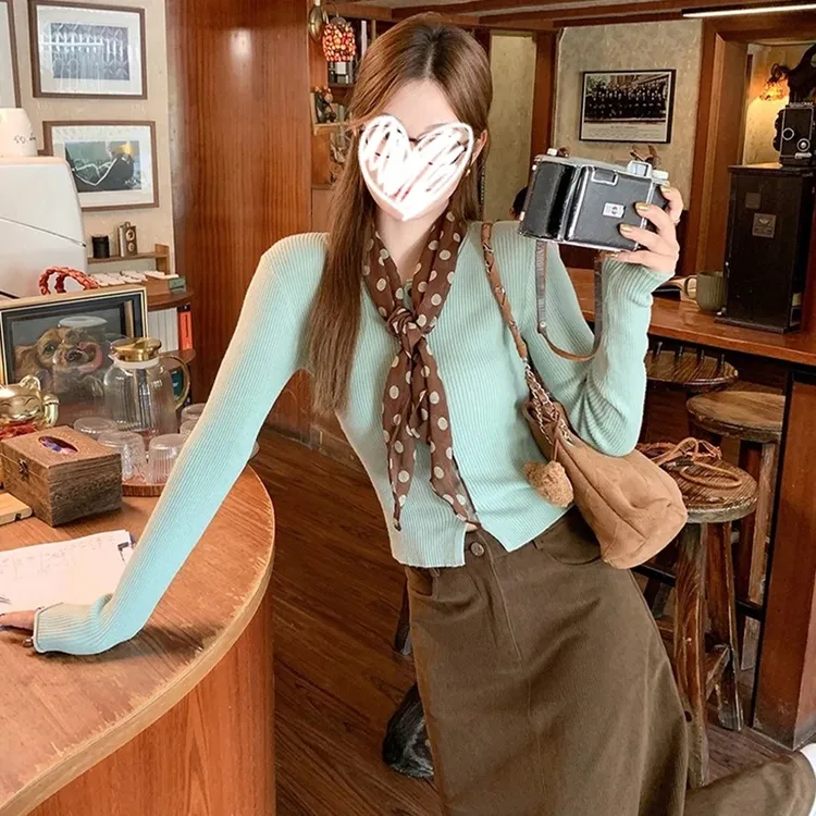 韩风chic绿色长袖针织衫咖色半身裙子女秋季2025新款漂亮洋气套装