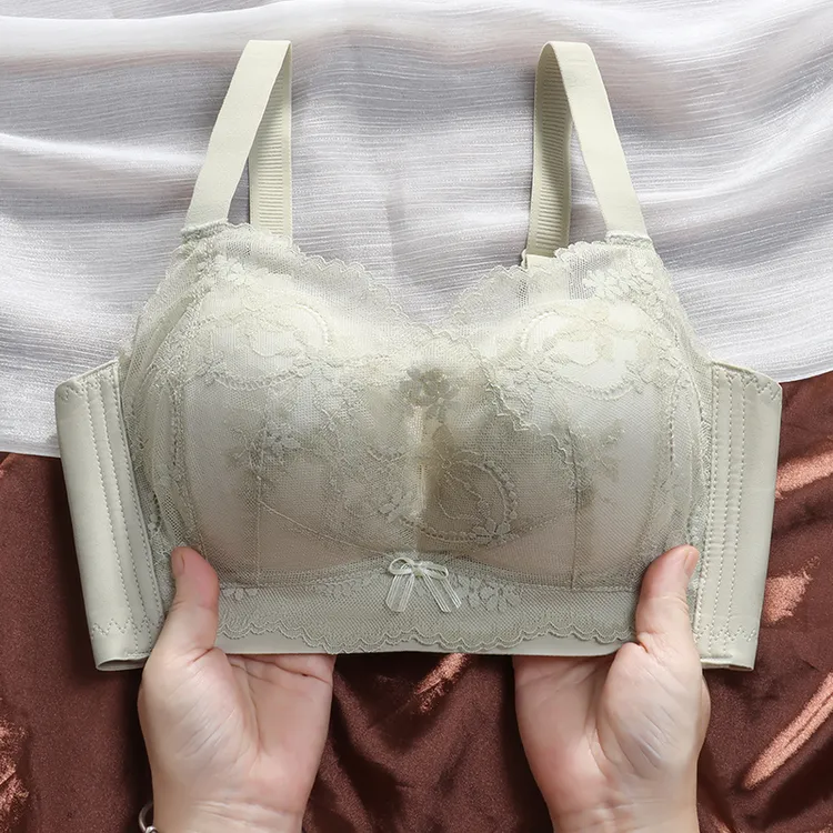 内衣女聚拢小胸平胸专用加厚显大收副乳防下垂不空杯调整型文胸罩