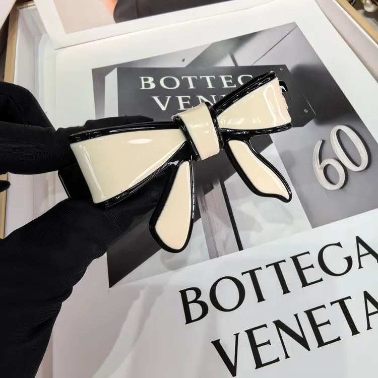 蝴蝶结戴安娜发夹优雅气质后脑勺弹簧夹边夹发饰女