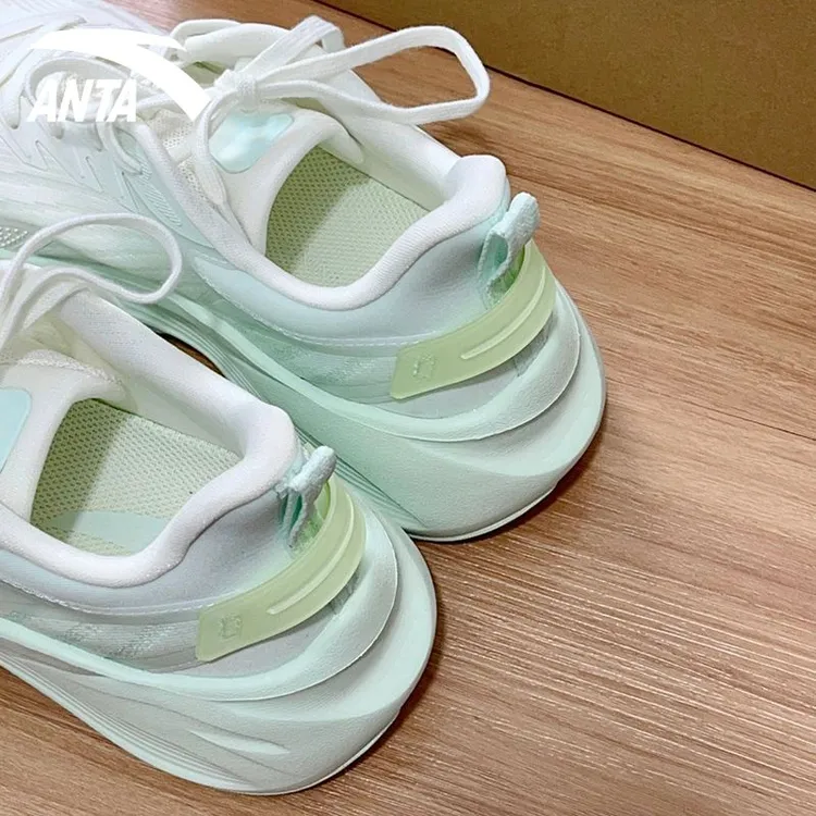 安踏毒刺5跑步鞋女运动鞋秋冬新款正品网面透气缓震轻便软底跑鞋