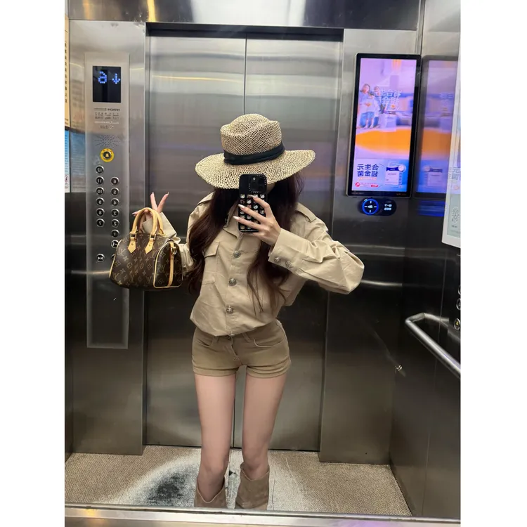 2025早秋新款老钱风松弛感休闲长袖衬衫上衣配显瘦短裤两件套女