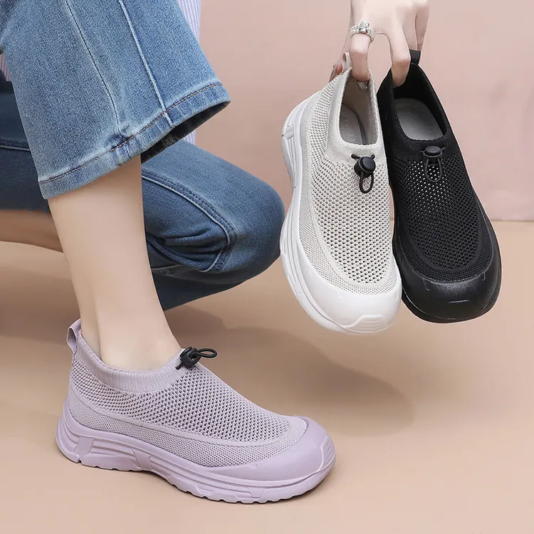 2025新款夏季透气防滑休闲百搭运动鞋软底舒适轻便不累脚妈妈鞋
