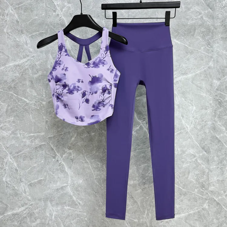 新款瑜伽服套装女速干带胸垫高级感美背舒适透气运动健身训练服