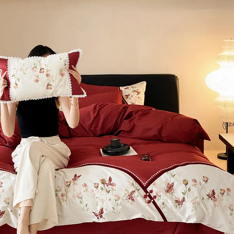 浪漫婚庆款四季长绒棉四件套少女心花卉刺绣全棉被套结婚床上用品