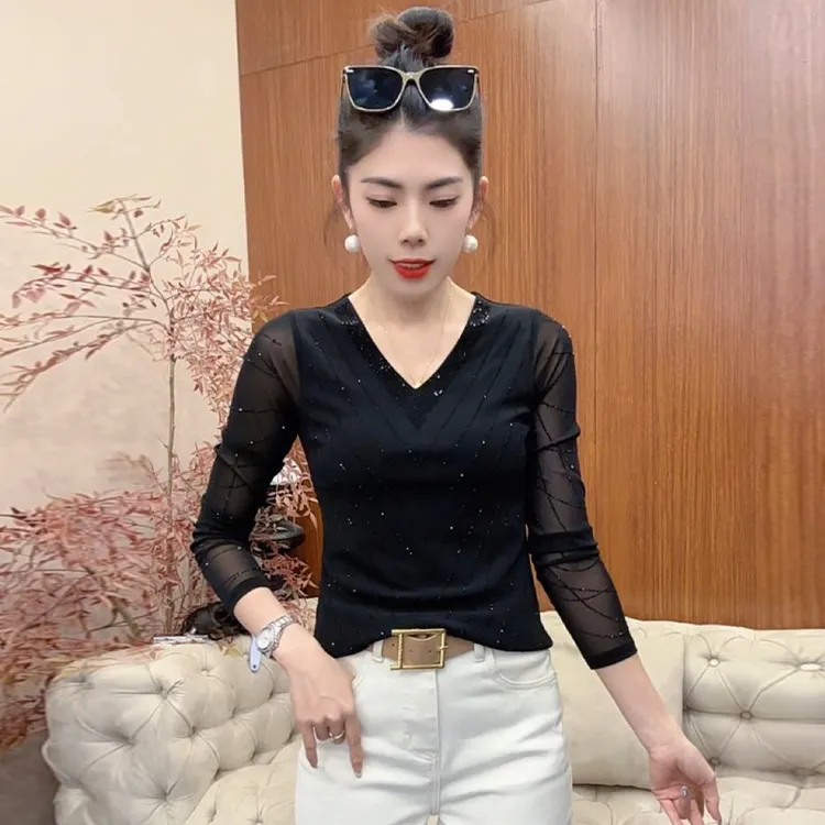 洋气时髦百搭长袖t恤女士2025年秋冬新款气质修身显瘦v领打底上衣