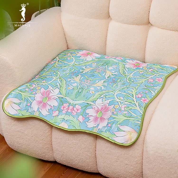 法国MAGRACE荷塘月色冰丝沙发垫复古透气轻奢冰丝凉垫