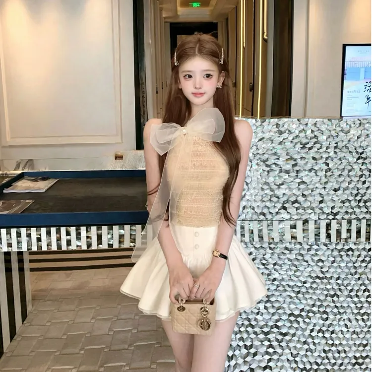 【利口酒】韩系甜美少女2025夏季新款蕾丝蝴蝶结挂脖上衣配蓬蓬裙裤