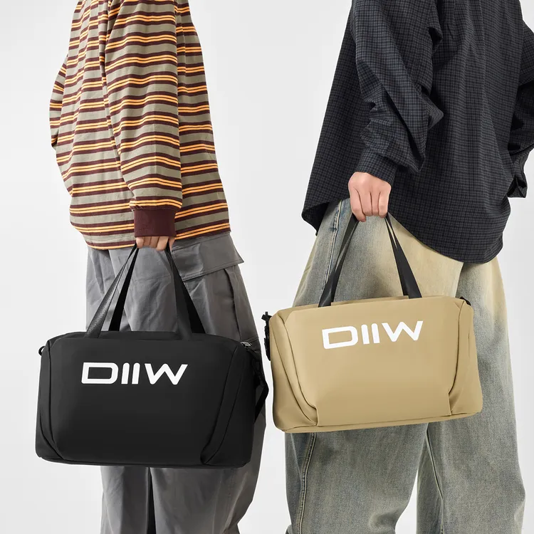 2025大容量可扩容旅行包单肩包斜跨包男女同款多隔层休闲百搭实用