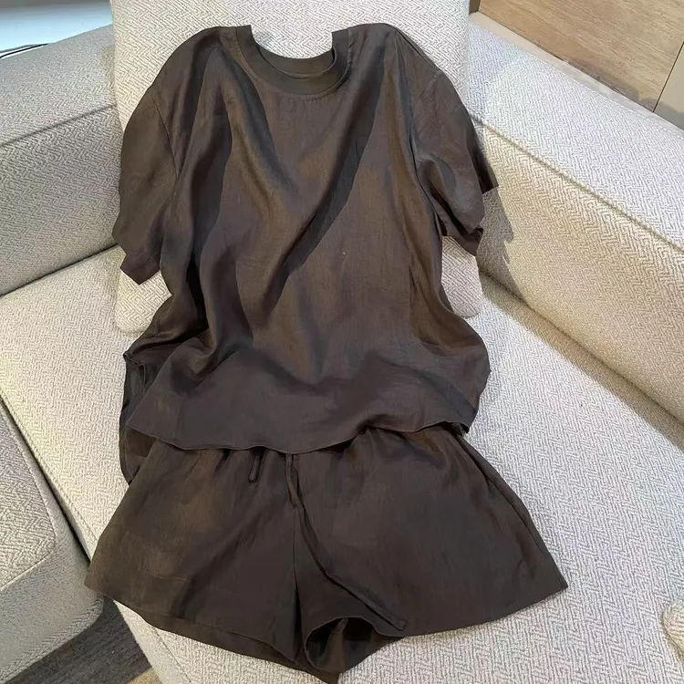 时尚亚麻套装女2025年夏季新款韩版松弛感圆领短袖T恤短裤两件套