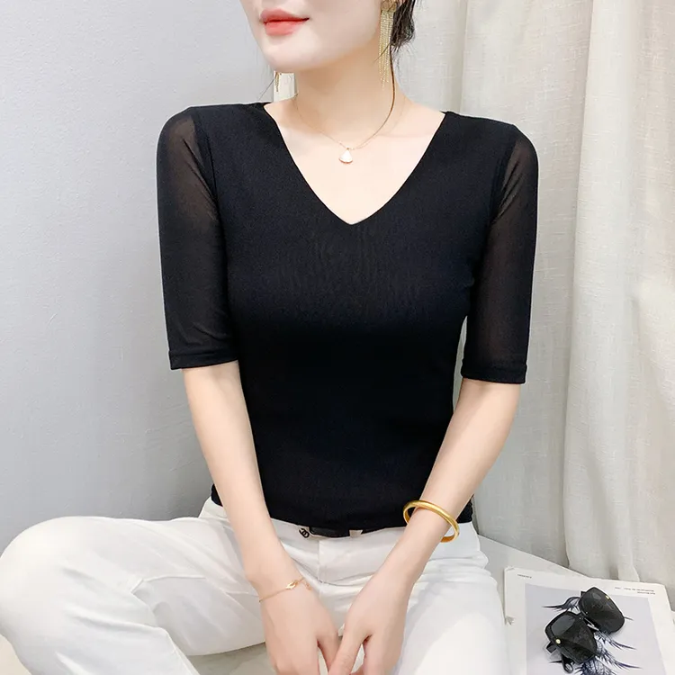 夏季新款中袖T恤女纯色V领气质显瘦上衣优雅黑色法式小衫柔软舒适