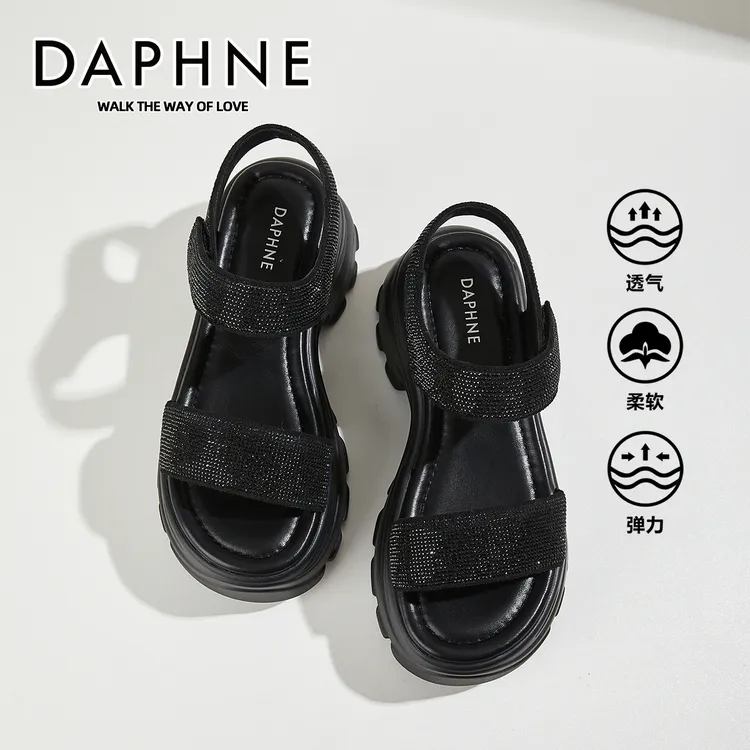 达芙妮配裙子水钻沙滩鞋女2025夏季爆款轻奢鞋子6CM高跟时装凉鞋