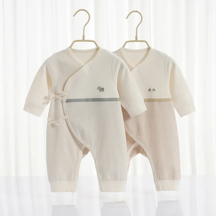 新生儿衣服长袖纯棉蝴蝶爬服春秋无骨婴儿宝宝和尚偏襟打底连体服