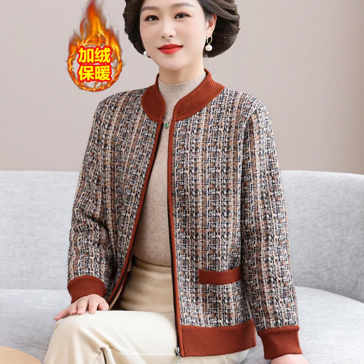 2025新款妈妈秋冬装外套加绒加厚上衣中老年女针织开衫秋冬毛衣服