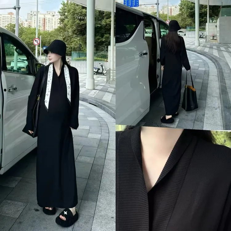 SG / 郭幂幂 AW Row风小黑裙！高级显瘦深V领针织连衣裙Q-20251688