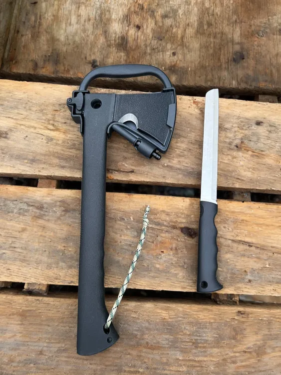 户外斧多功能斧子伐木工具斧子适合野外露营场景末日装备战术斧