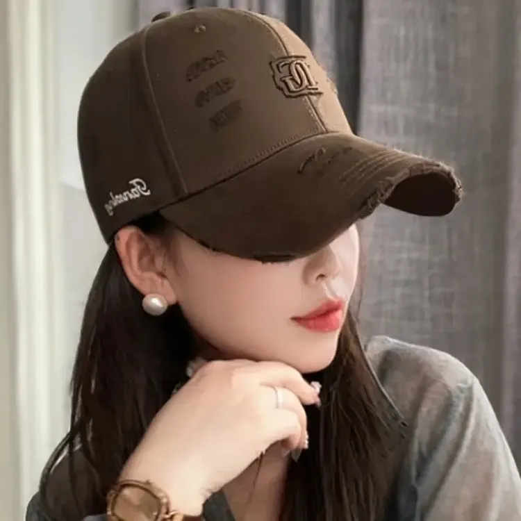 美式复古大围棒球帽子女韩版街刺绣字母破洞显脸小帽子